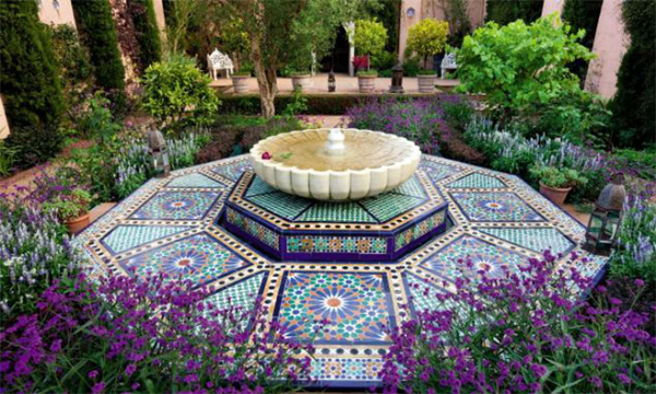 Courtyards in Arab design